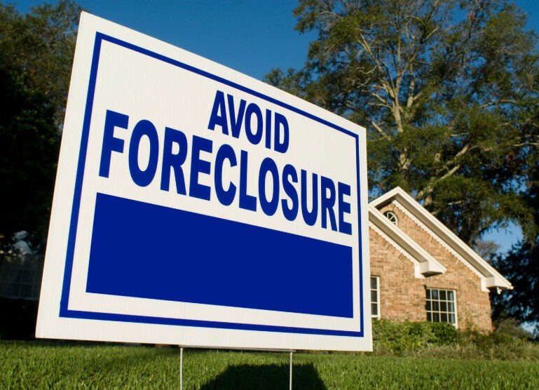 Facing Foreclosure - 4 Facing Foreclosure - 3
